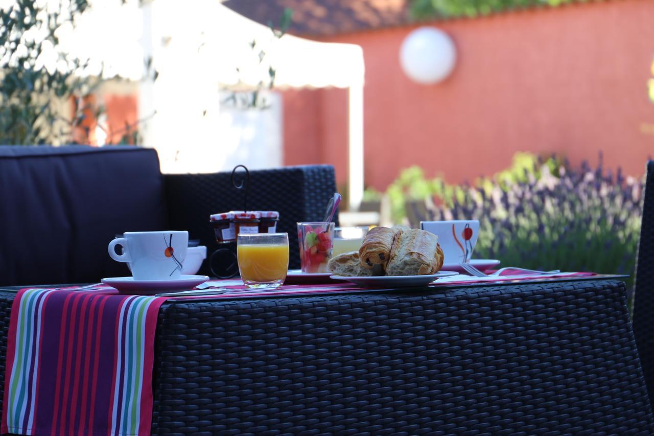 The Originals Boutique, Hotel Le Pillebois, Bourg-En-Bresse Nord Malafretaz 外观 照片