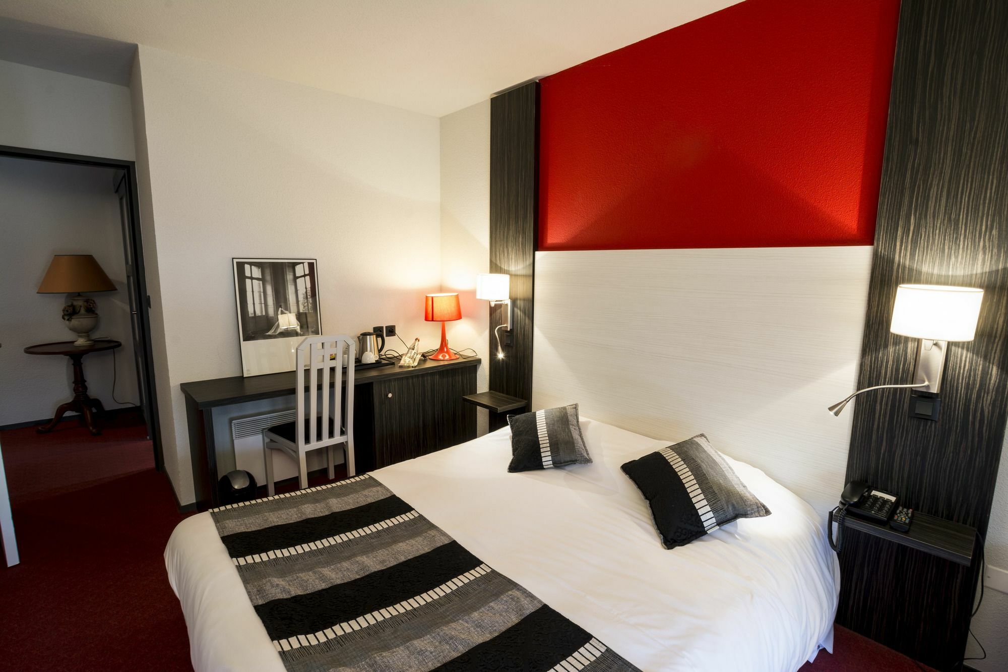 The Originals Boutique, Hotel Le Pillebois, Bourg-En-Bresse Nord Malafretaz 外观 照片