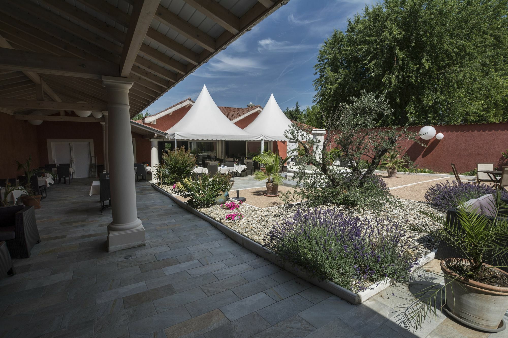 The Originals Boutique, Hotel Le Pillebois, Bourg-En-Bresse Nord Malafretaz 外观 照片